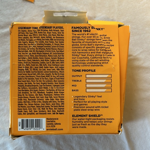 Ernie Ball Hybrid Slinky Nickel Wound Guitar Strings 3 Pack - Picture 2 of 5